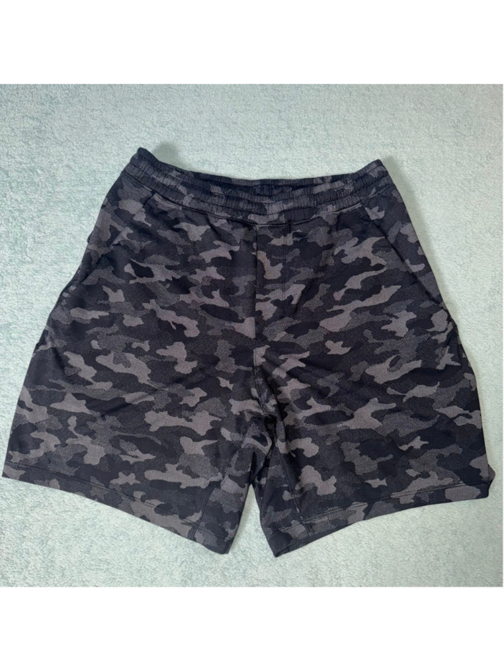 Lululemon Pace Breaker Athletic Shorts M Black Camouflage